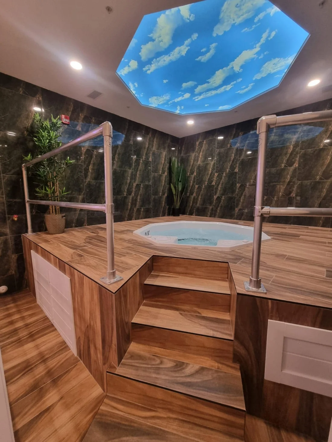 Hydrotherapy (30 Minutes)