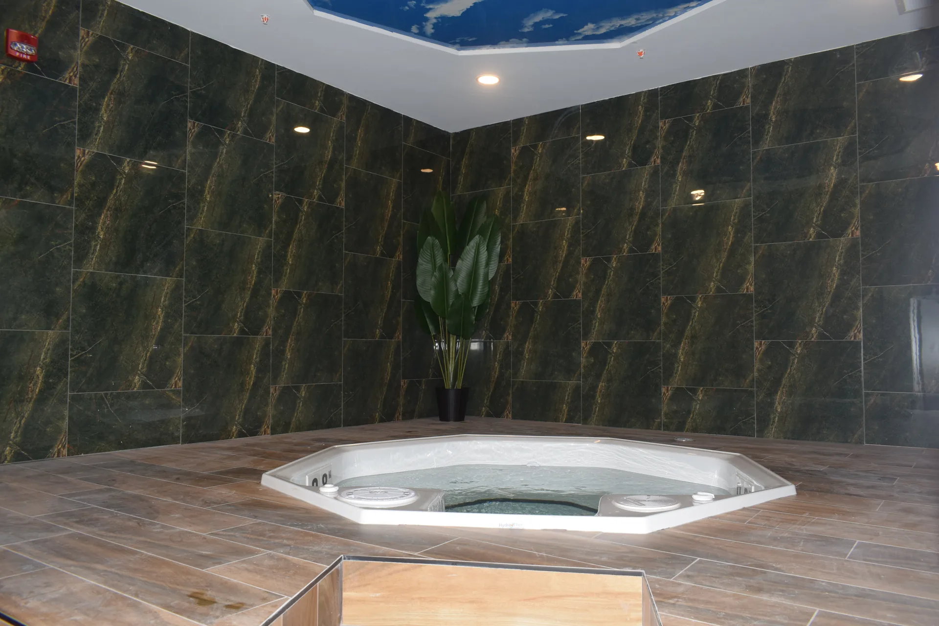 The warm hydrotherapy tub at Emerald Spa & Bistro in Sherwood Park