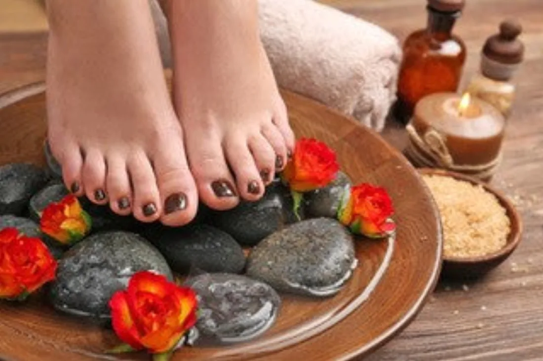 Emerald Deluxe Foot Massage at Emerald Spa & Bistro in Sherwood Park